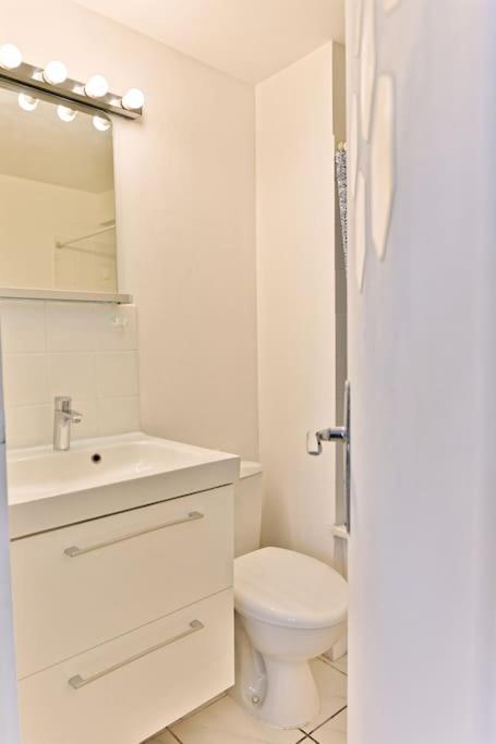 פריז Appartement Proche Canal Saint Martin מראה חיצוני תמונה