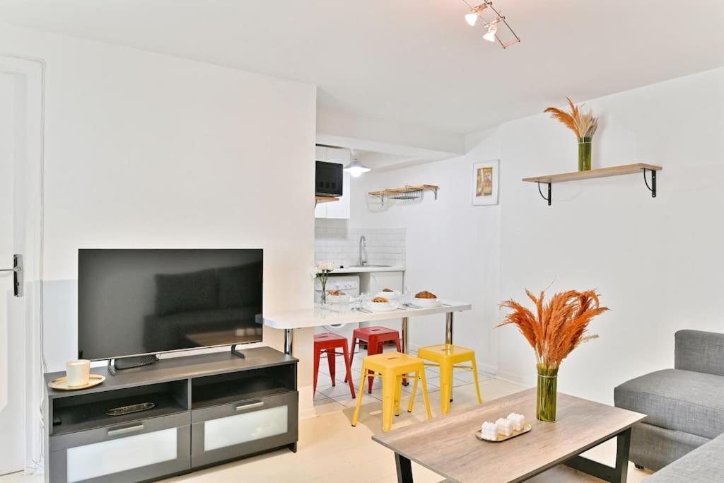 פריז Appartement Proche Canal Saint Martin מראה חיצוני תמונה